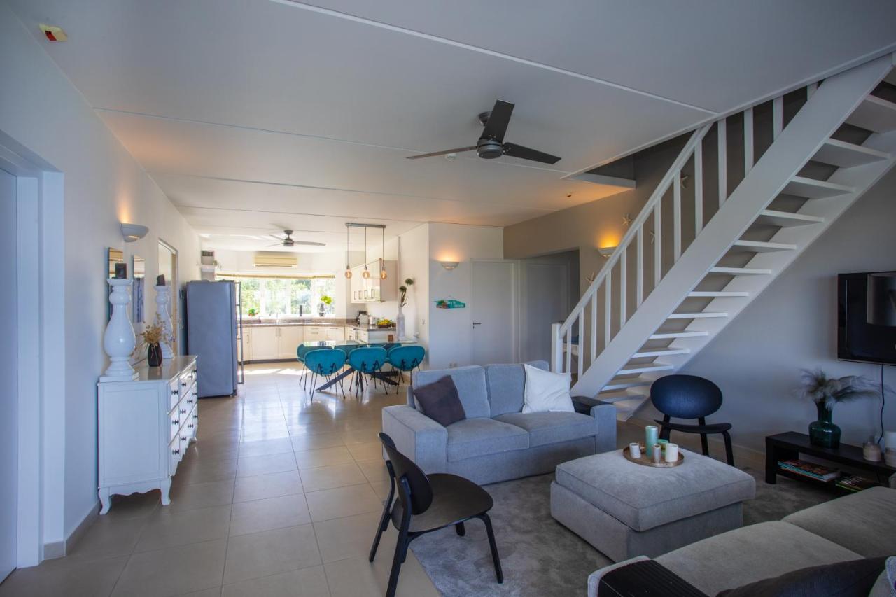 Blue Bay Beach Apartments ภายนอก รูปภาพ
