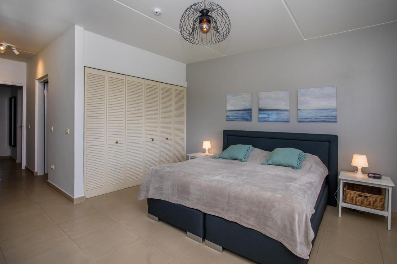 Blue Bay Beach Apartments ภายนอก รูปภาพ
