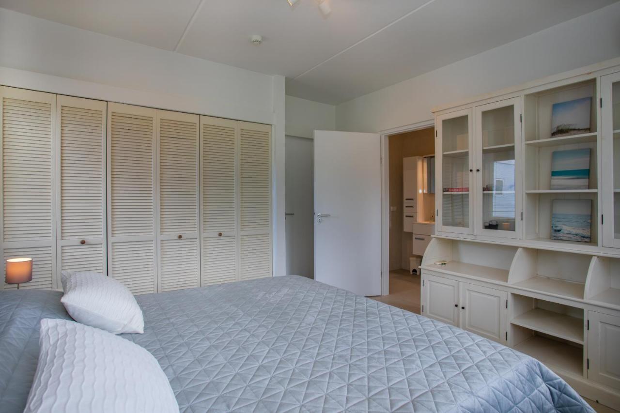 Blue Bay Beach Apartments ภายนอก รูปภาพ